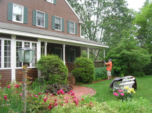 Powerwashing Groveland MA